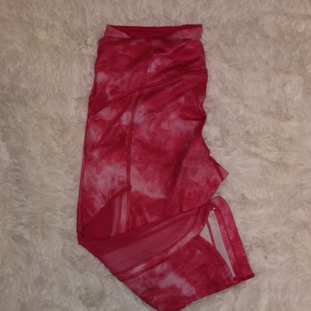 Lululemon Crops - Picture 3 of 3